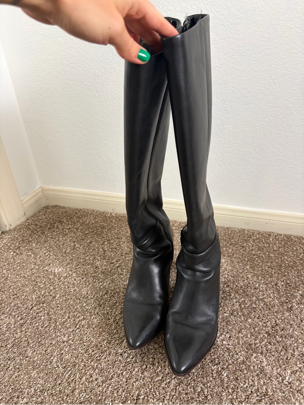 ANTONIO MELANI Black Pointed-Toe Knee-High Leather Boots - Picture 2 of 6